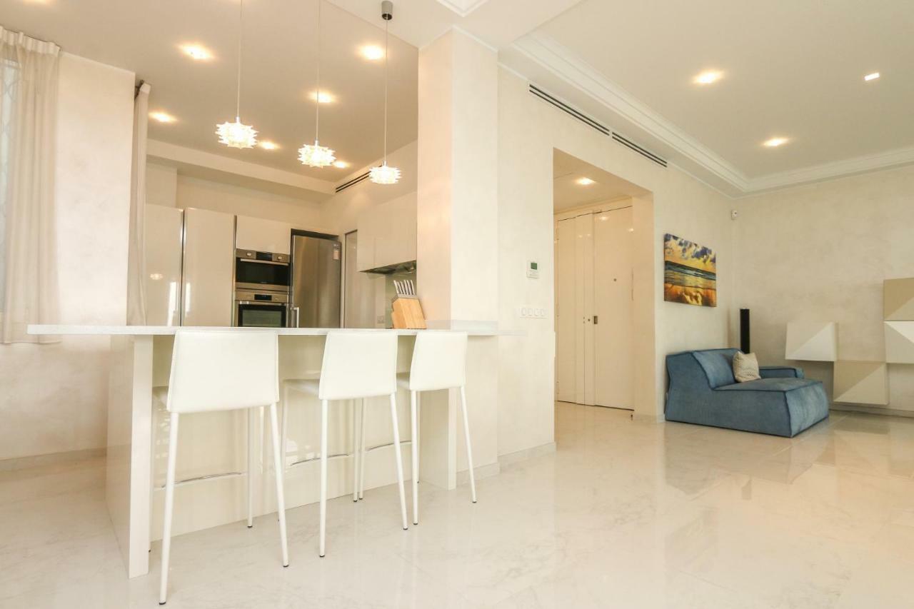 نيس Seafront Modern Apartment المظهر الخارجي الصورة