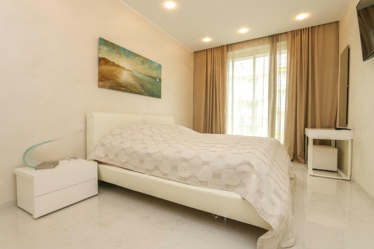 نيس Seafront Modern Apartment المظهر الخارجي الصورة